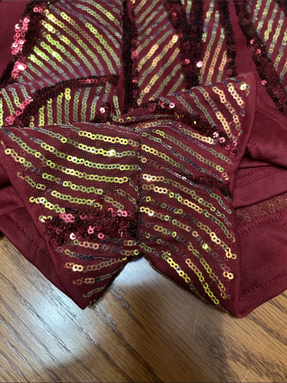 Fashion Nova Burgundy & Gold Sequin Wrap Romper Size XL NWOT - Picture 6 of 8